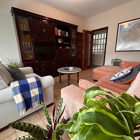 Outes Centro Apartman Serra De Outes Kültér fotó